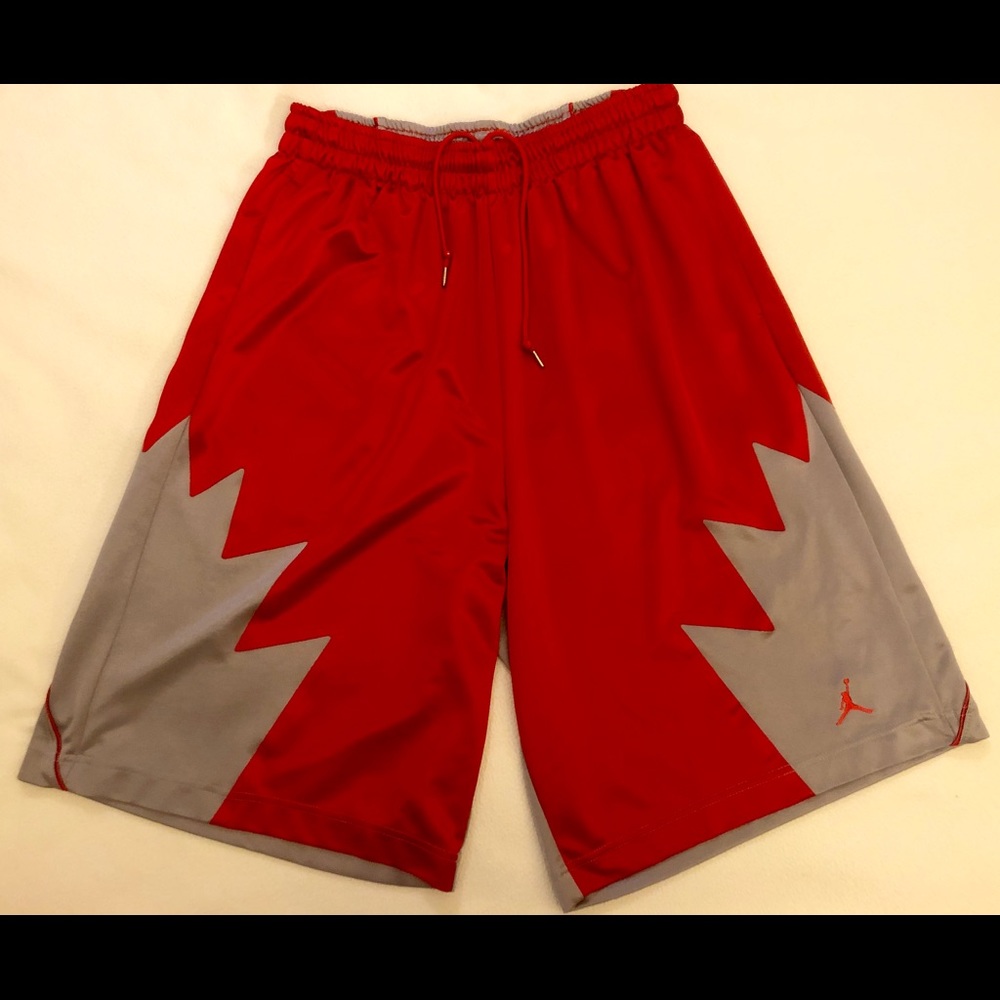 Jordan 5 Retro Fire Red Shorts, Men’s Size Large